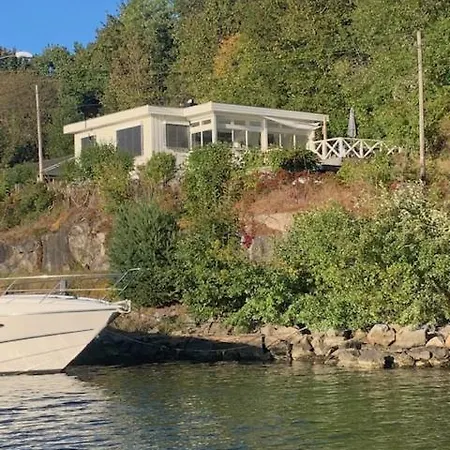 Renovated Sea Facing On The Eidanger Fjord Holiday home *